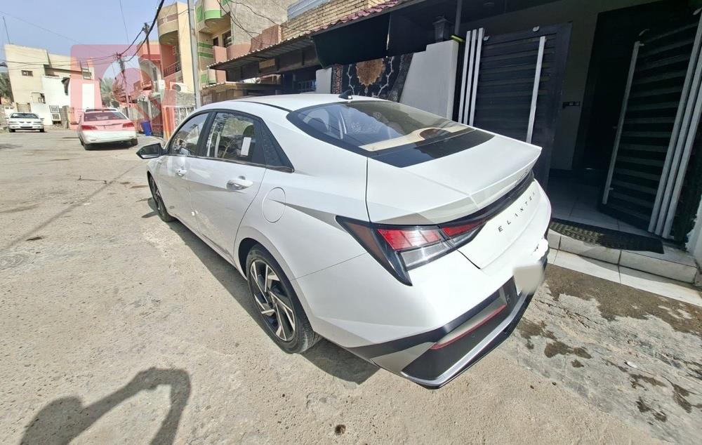 هيونداي النترا